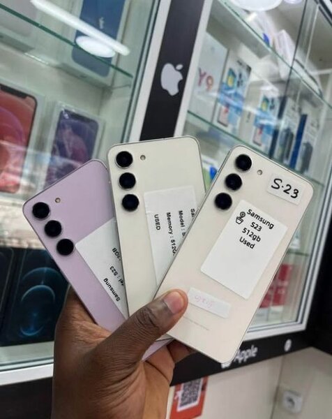 Samsung S23