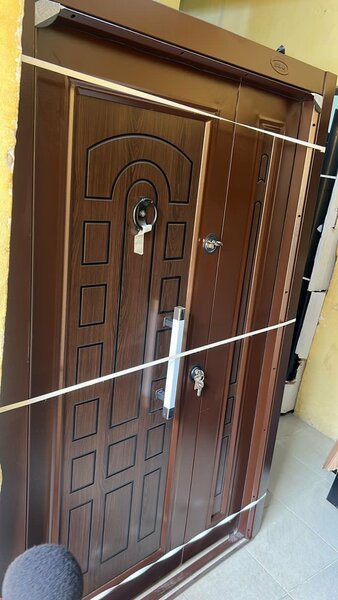 HEAVY TURKEY DOORS