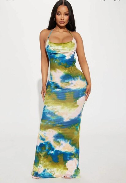 Dinner wear