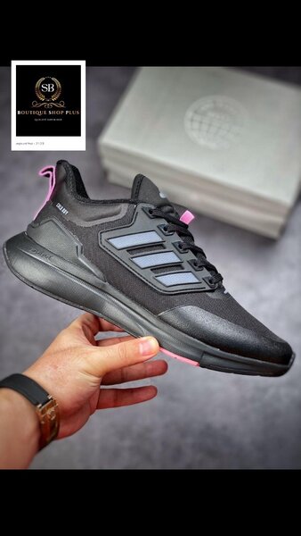 Basket adidas authentique avec sa boîte
