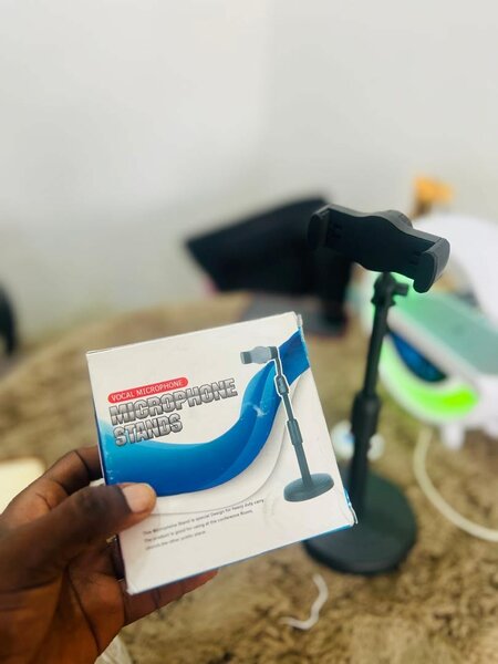 Phone stand