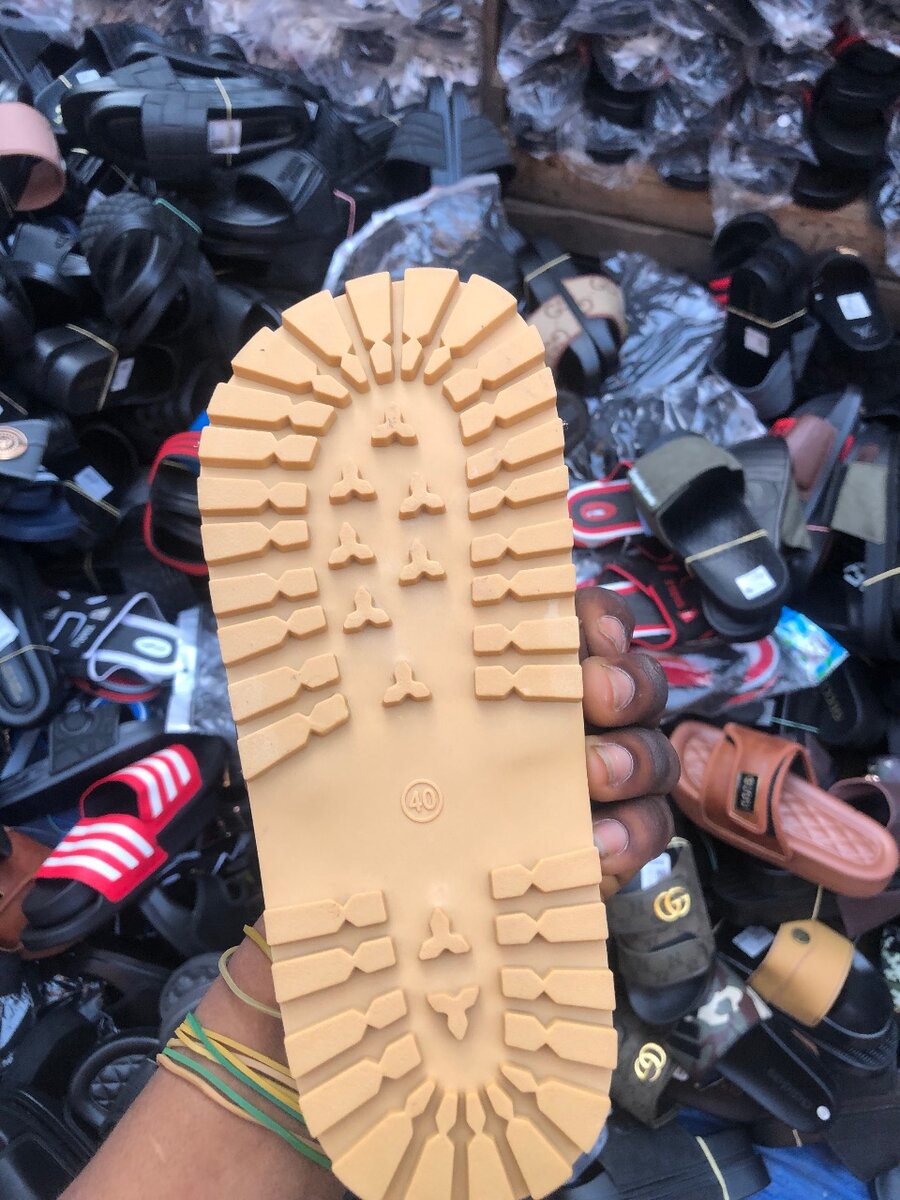 Luis Vuitton slides
