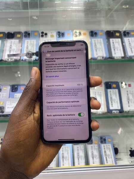iPhone XR