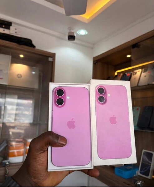 iPhone 16