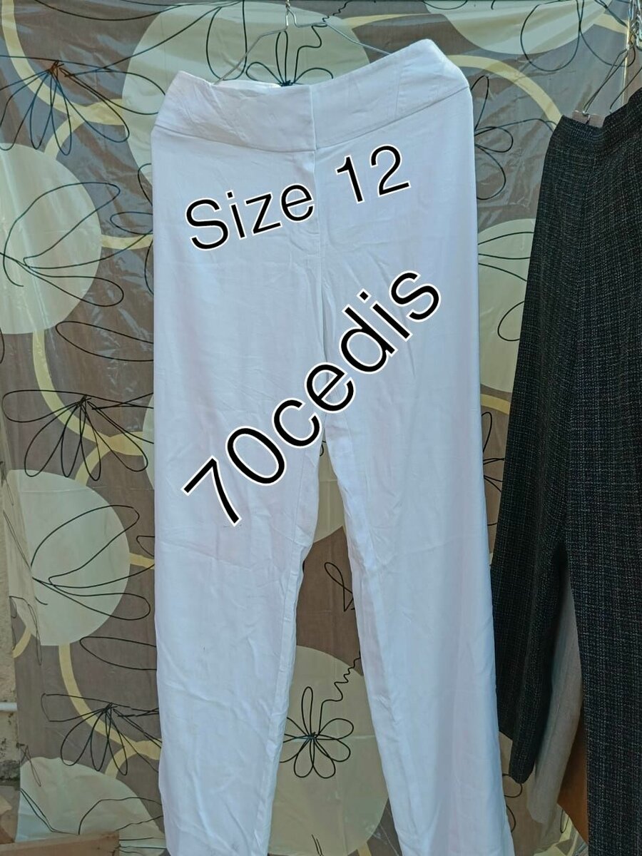 Material Trousers