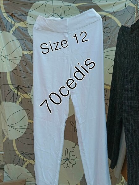 Material Trousers