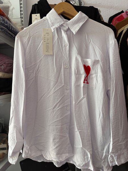 Chemise à cœur élégant