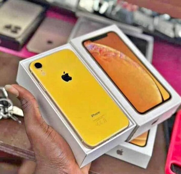 iPhone XR
