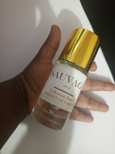 Sauvage de Dior, Essences