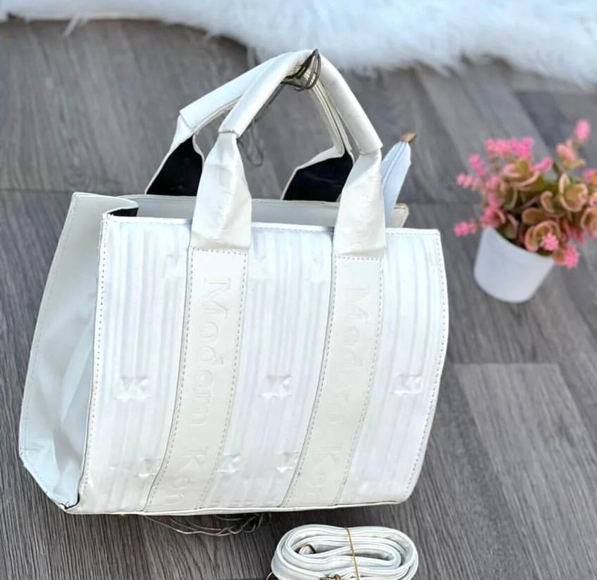 Ladies bag