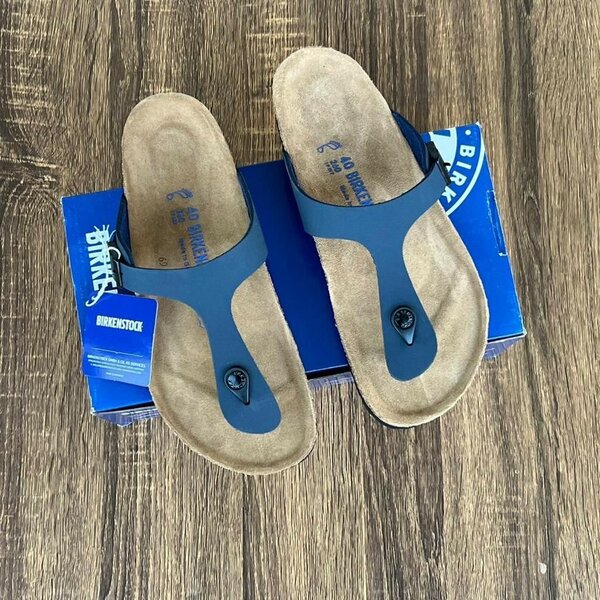 BIRKENSTOCK
