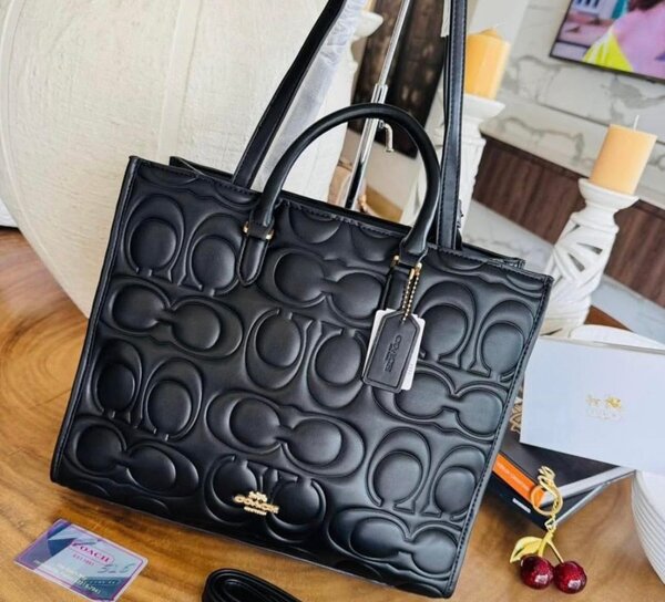 Sac à main en cuir élégant