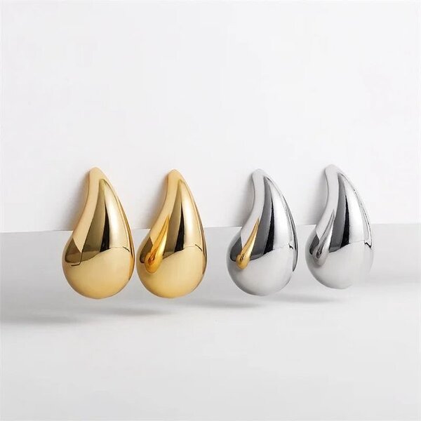 Gold earrings