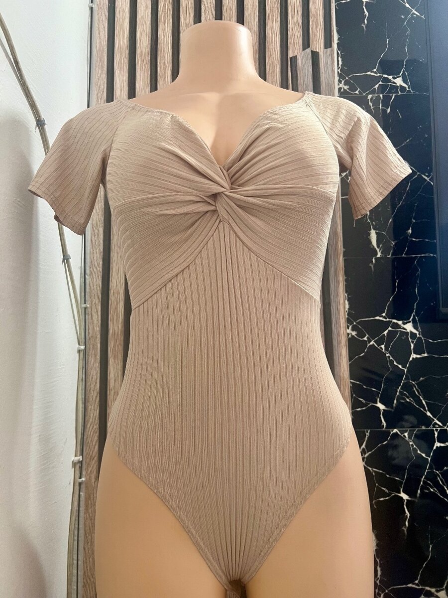 Body féminin chic