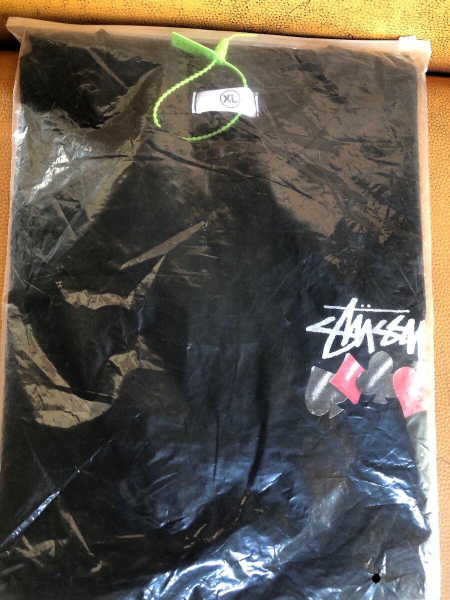 t'es- shirts