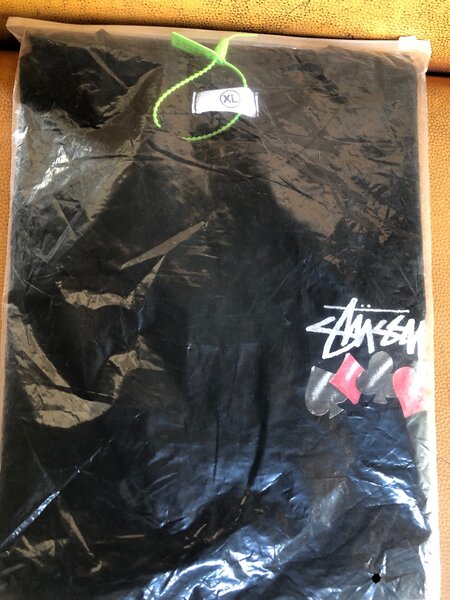 t'es- shirts