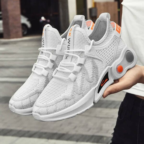 Baskets blanches sport homme