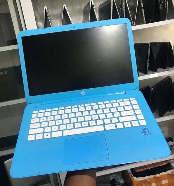 HP STREAM