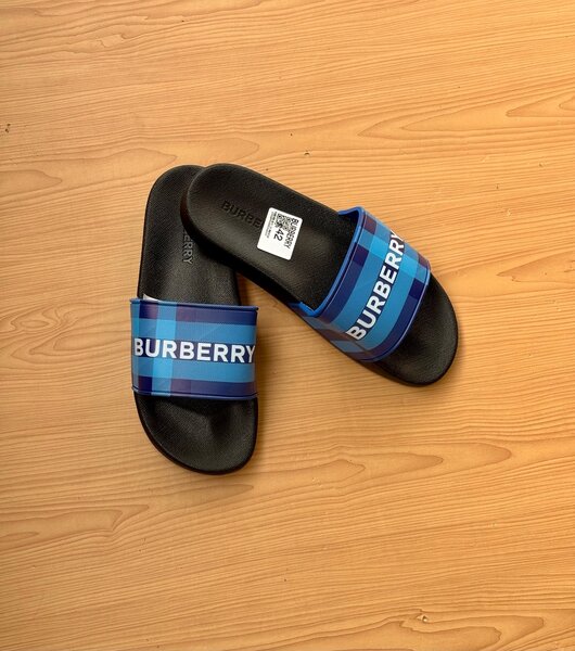Burberry slides
