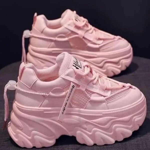 Womens sneakers