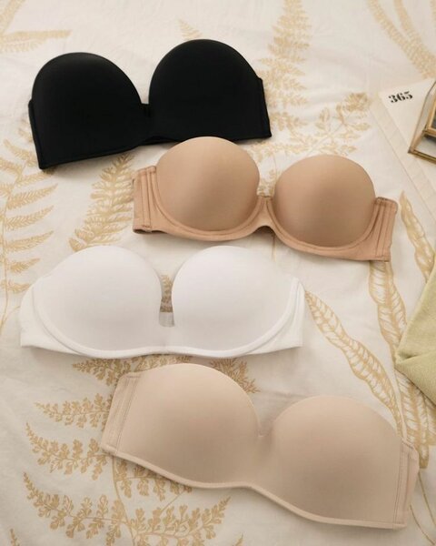 Strap less bra