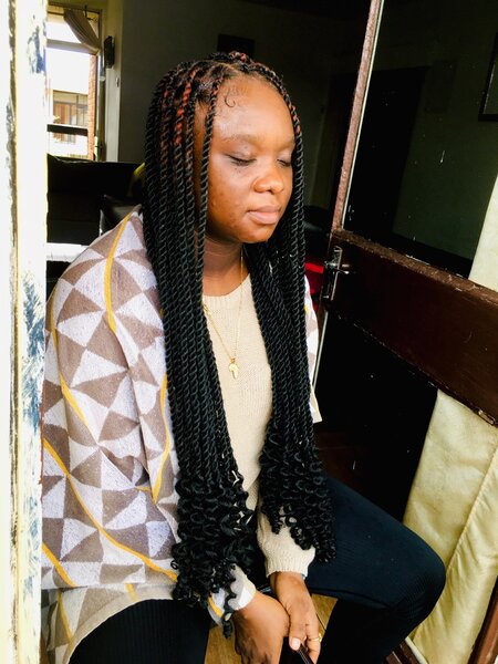 Knotless twist