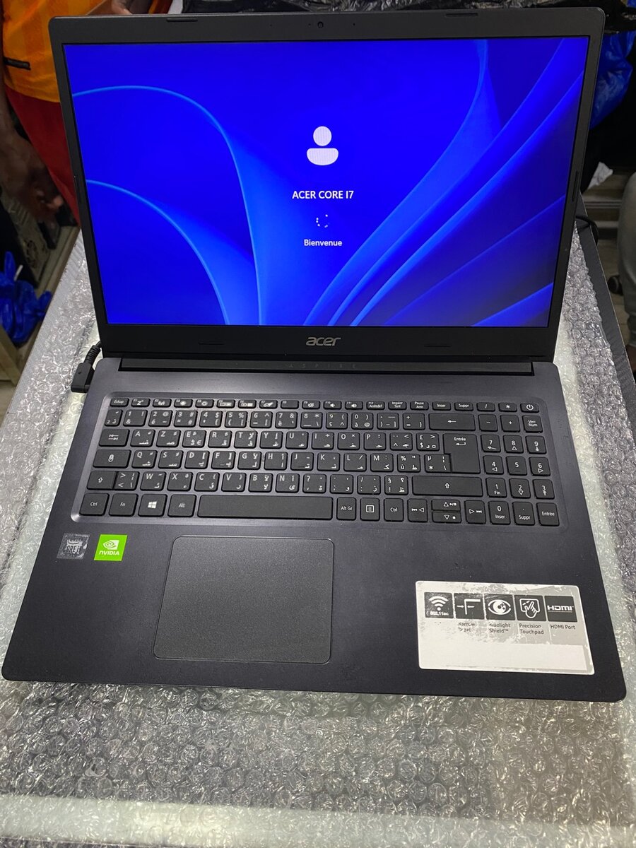 Acer Laptop Core i7 Puissant