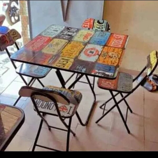 Table 2 chaises