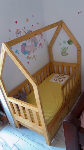 Lit cabane enfant