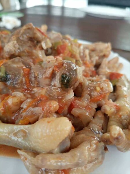 Abats de poulet sautés