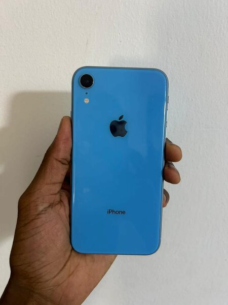 iPhone XR 64Go Comme Neuf