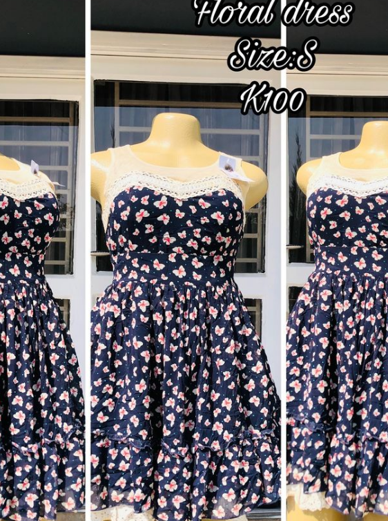 Robe noir rose 