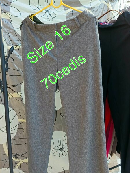 Material Trousers