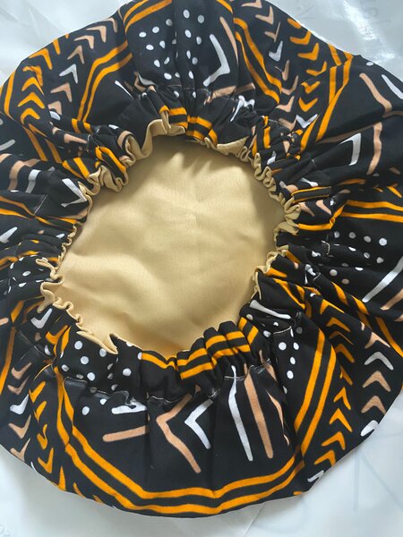 Bonnet mi-PAGNE-mi-SATIN (M)