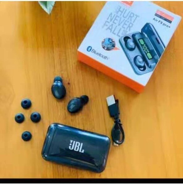 JBL earpods