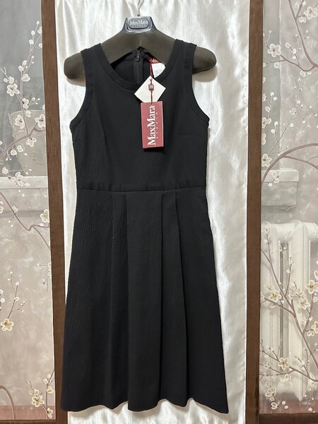 MAX MARA