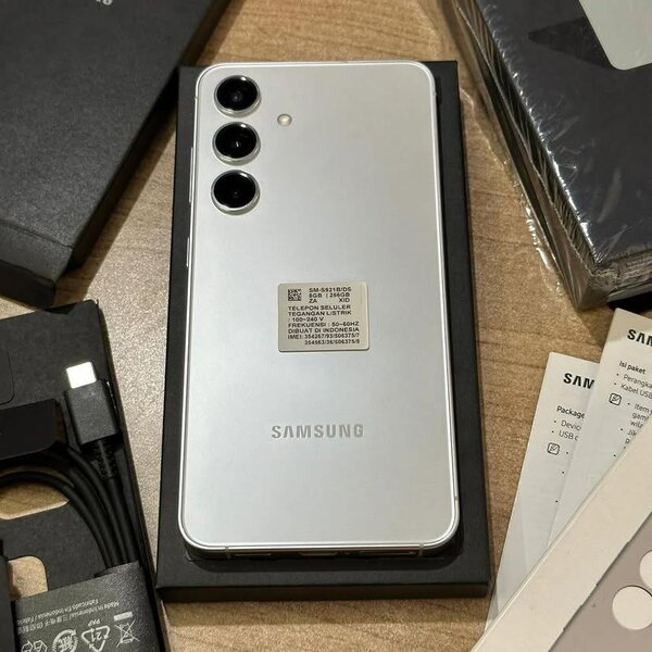Samsung Galaxy s24