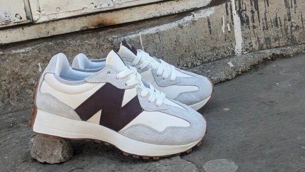 Nb 327