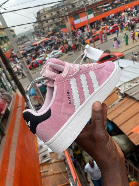 Adidas campus