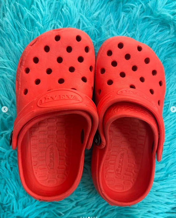 Baby crocs