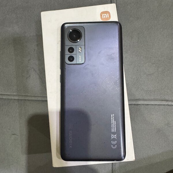 Mi 12