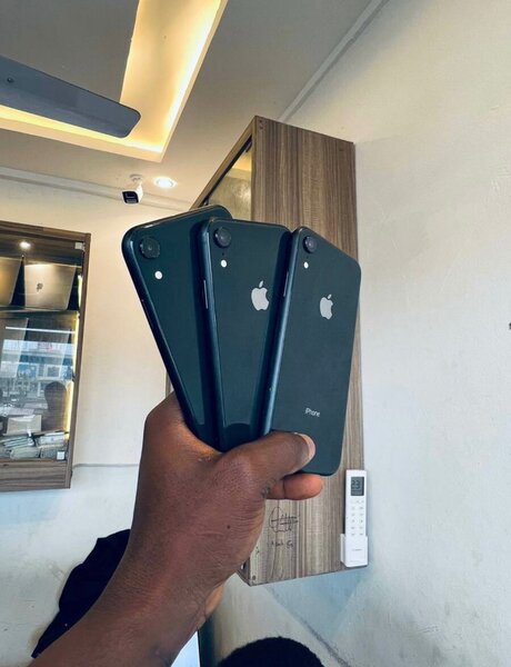 iPhone XR
