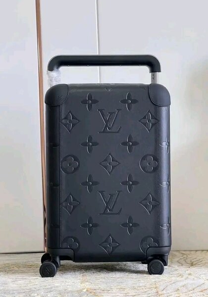 Valise élégante en cuir noir