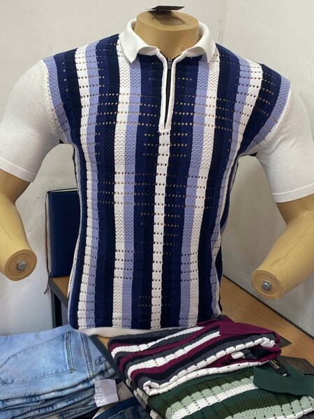 Semi-lock T-shirt