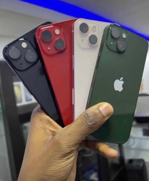 iPhone 13