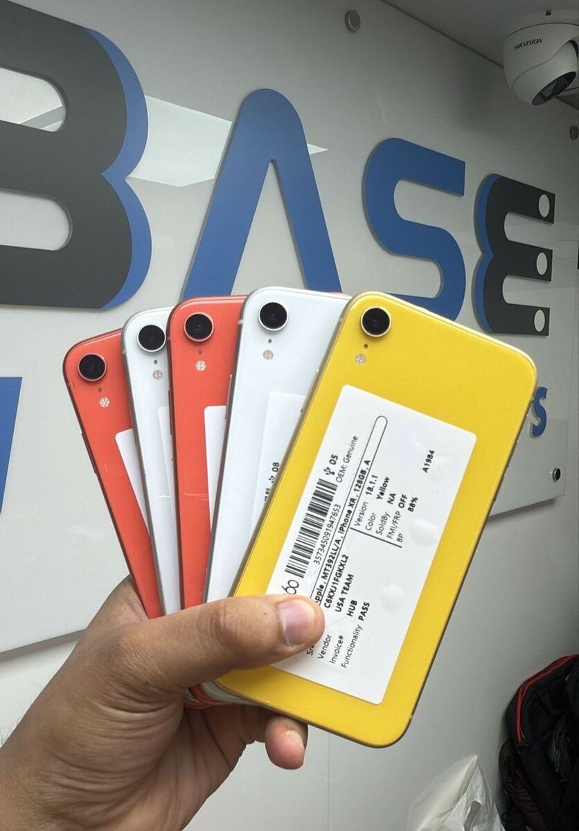 iPhone XR