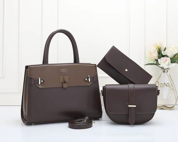 Hand bag