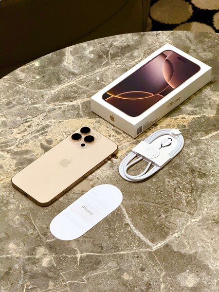 iPhone 16 pro max