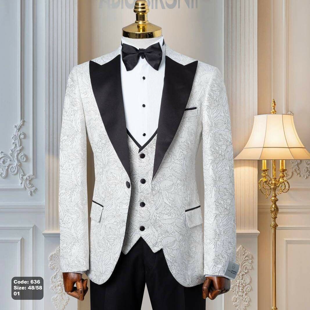 Ceremonial suit