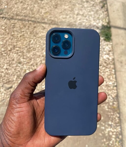 IPHONE 12PRO MAX.